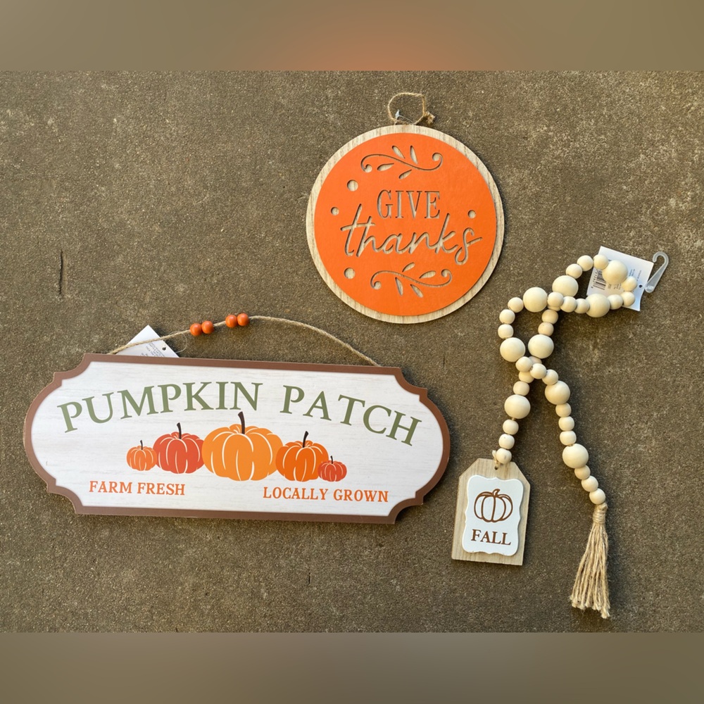 Fall Pumpkin Patch and Give Thanks Decor Set